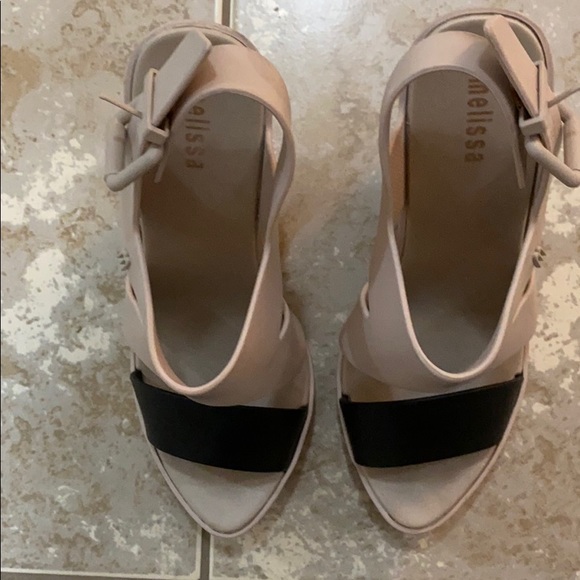 Nude wedge shoes size 7 - Picture 3 of 3